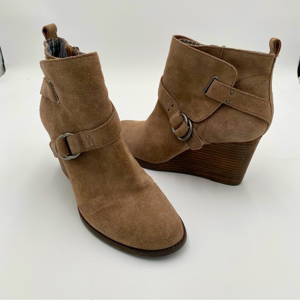 Lucky Brand Leather Wedge Yerik Harness Buckle Ankle Booties Boots Shoes Size 10